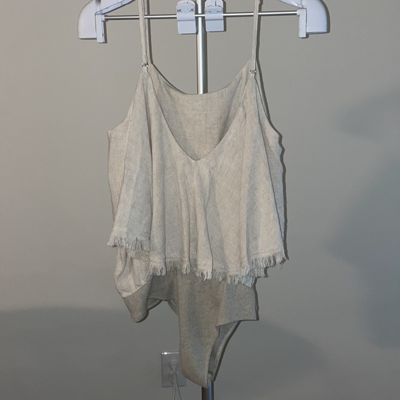Linen bodysuit in stone - Picture 2 of 10